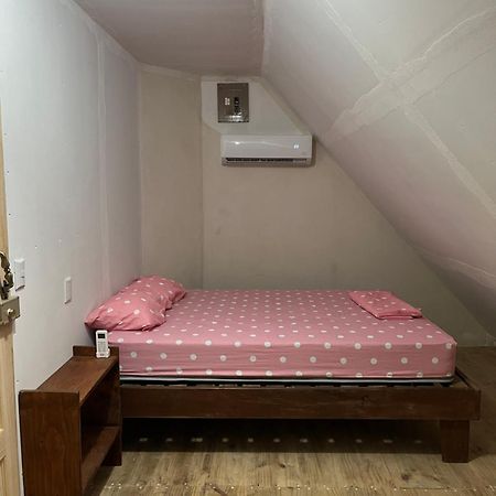 Hostel Tuanis Surf Camp Playa Santa Teresa  Екстериор снимка