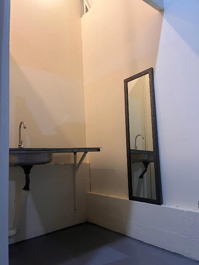 Hostel Tuanis Surf Camp Playa Santa Teresa  Екстериор снимка